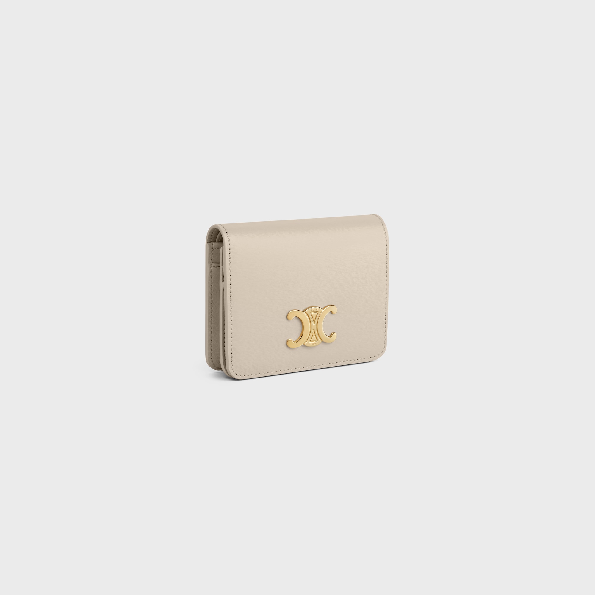 TRIOMPHE COMPACT WALLET IN SHINY CALFSKIN LIGHT STONE - Image 2