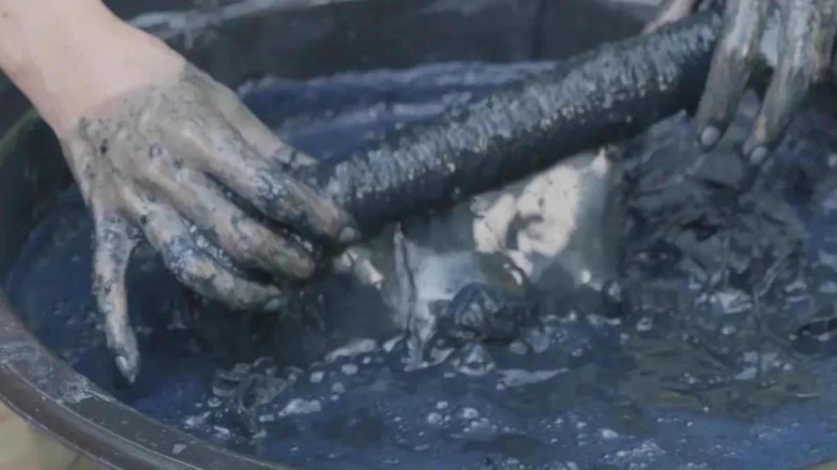 Purple Jeans Dyeing Process